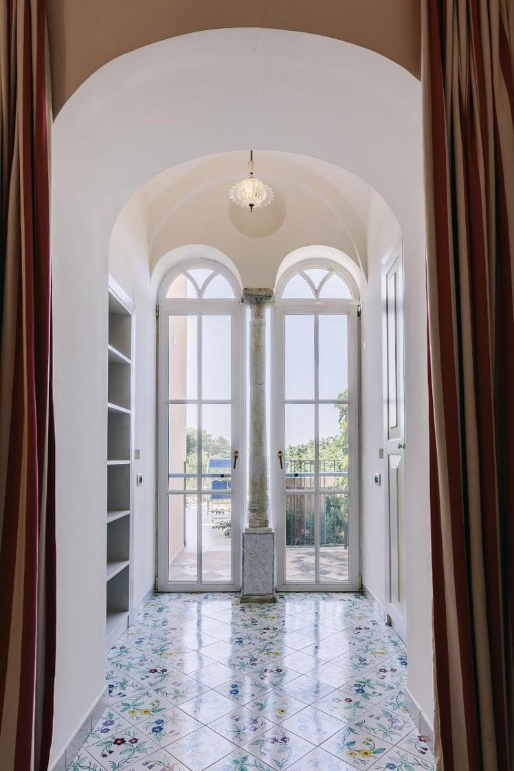 Double or Twin DELUXE SEA VIEW Room
