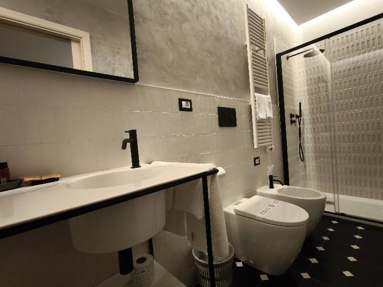 DOUBLE STANDARD Room