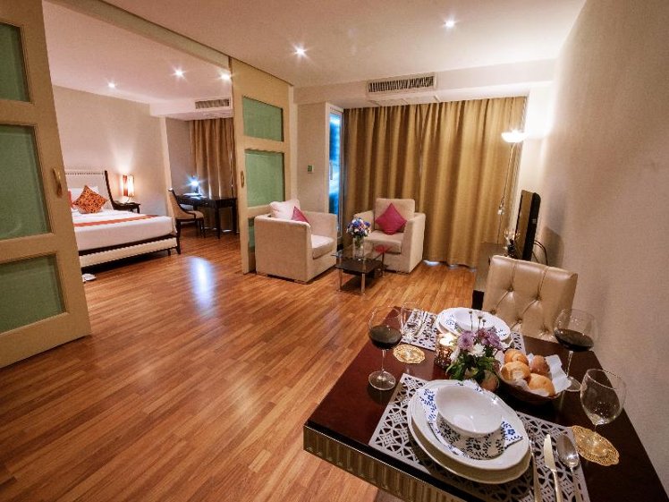 DOUBLE DELUXE Room