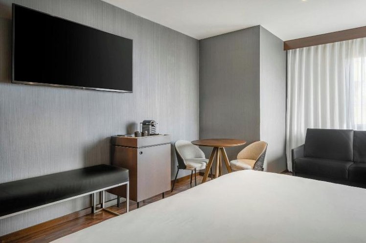 DOUBLE KING BED NON SMOKING Room