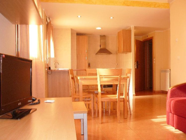 APARTMENT CAPACITY 6 TWO BEDROOMS Room