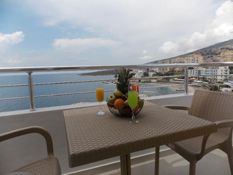 DOUBLE DELUXE SEA VIEW Room
