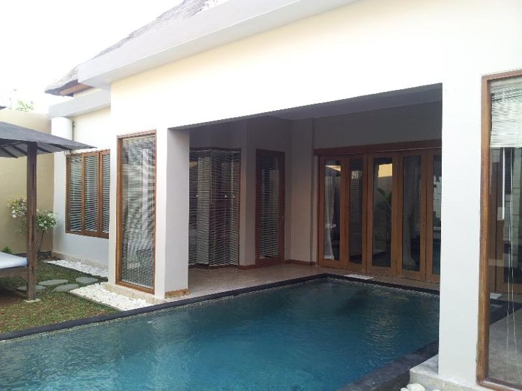 VILLA WITH PRIVATE POOL Room