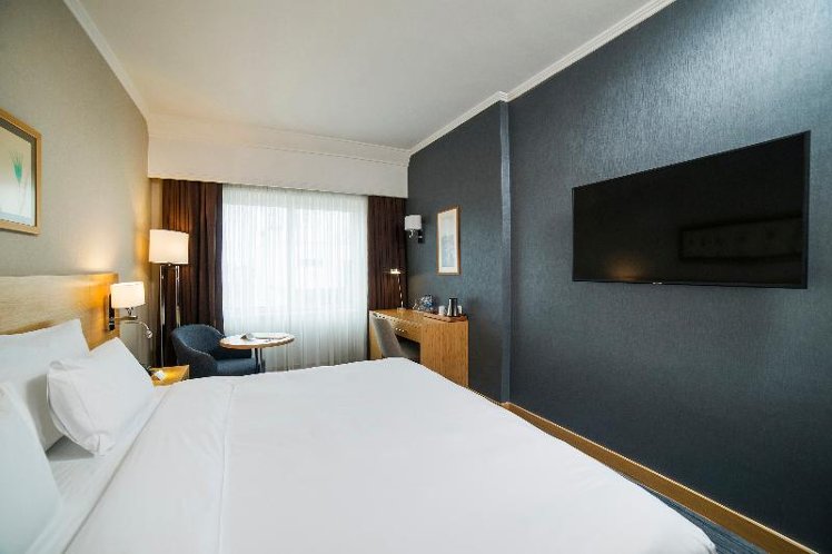 SINGLE STANDARD Room