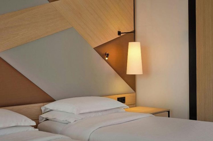TWIN DELUXE TWO BEDS Room