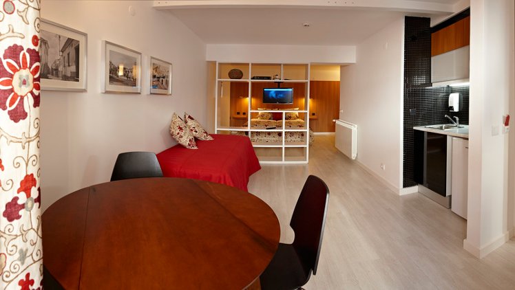 FAMILY ROOM STANDARD Room