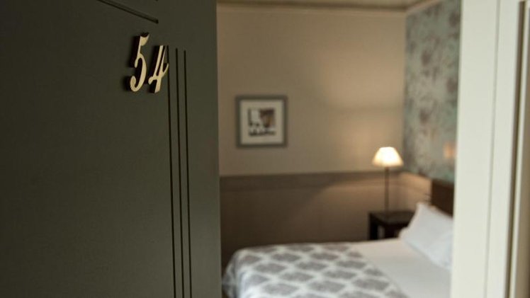 DOUBLE STANDARD Room
