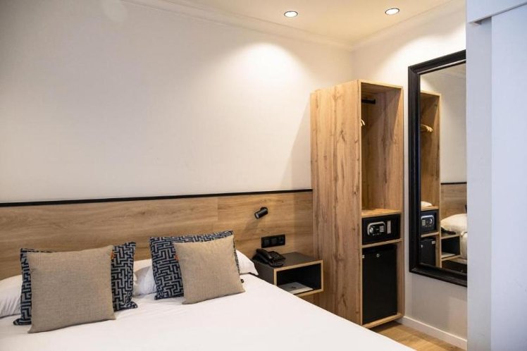 Double or Twin STANDARD Room