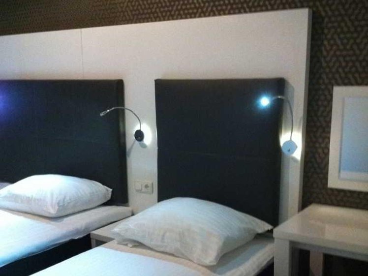 TRIPLE BASIC Room