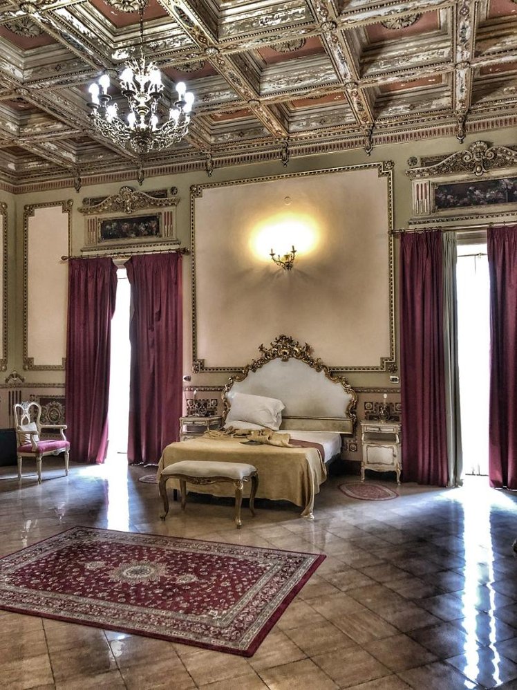 DOUBLE SINGLE USE STANDARD Room