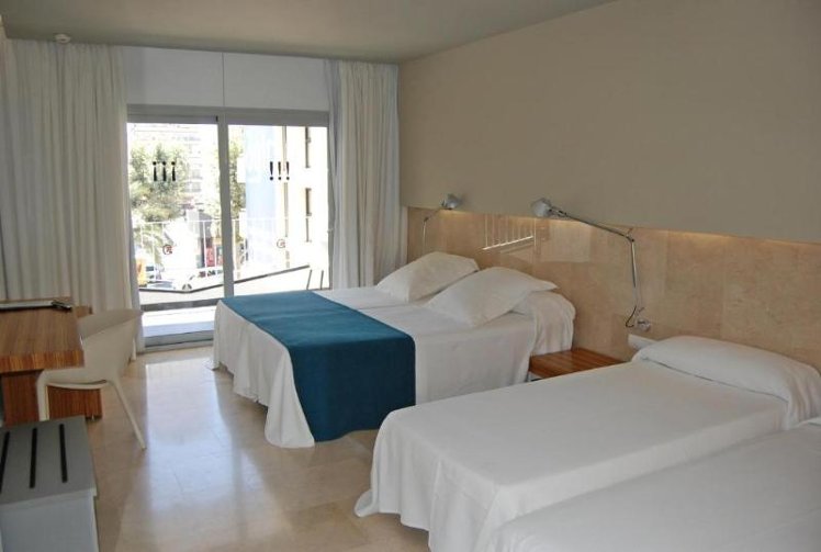 DOUBLE SUPERIOR Room