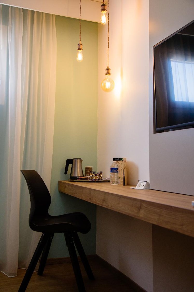 DOUBLE STANDARD Room