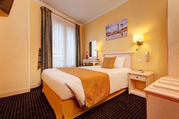 SINGLE STANDARD Room