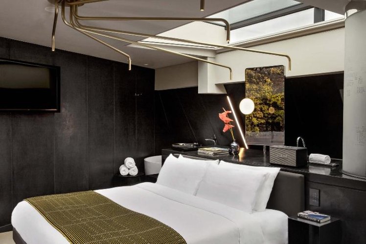 SUITE KING BED NON SMOKING Room