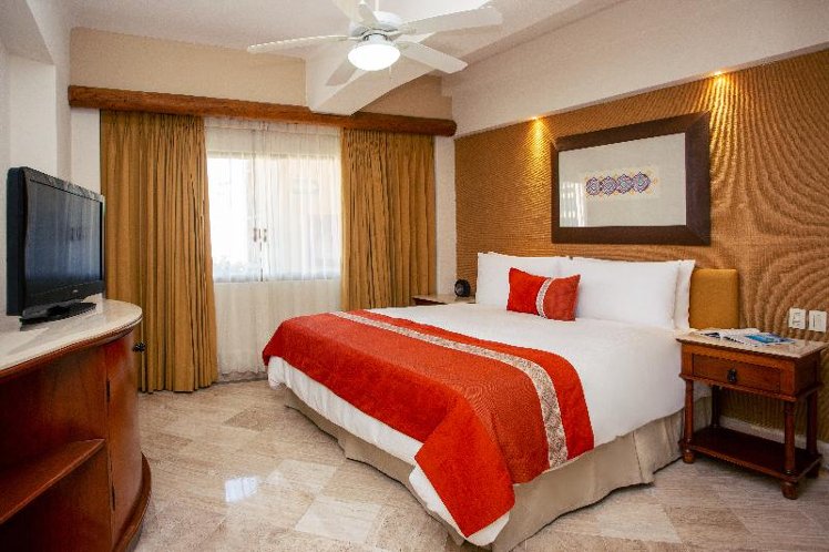 TRIPLE CAPACITY 3 ONE BEDROOM Room