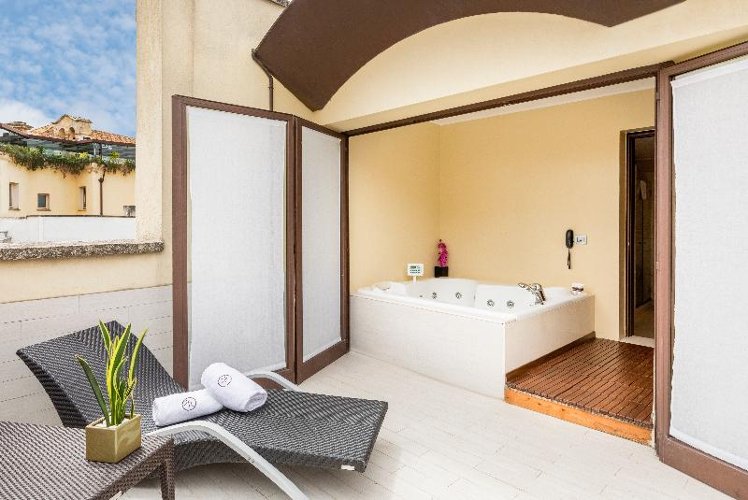 SUITE PRESTIGE Room