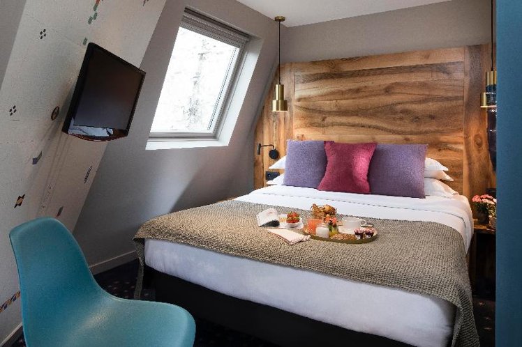 DOUBLE STANDARD Room