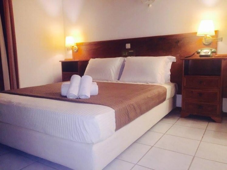 DOUBLE STANDARD Room