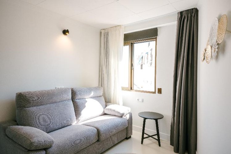 TRIPLE STANDARD Room