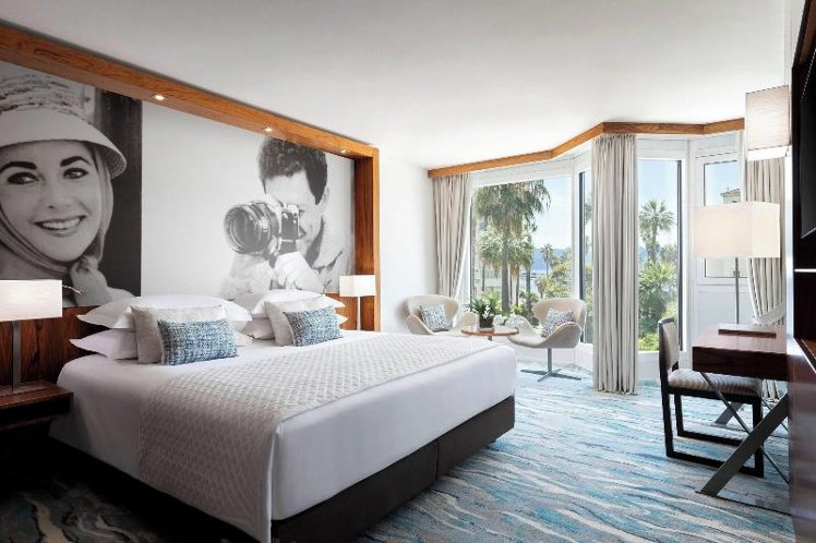 DOUBLE DELUXE GARDEN VIEW Room