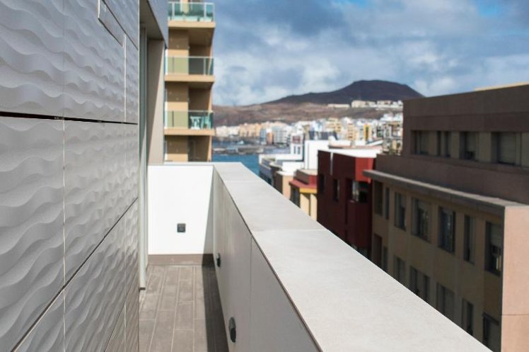 DOUBLE SINGLE USE WITH BALCONY Room