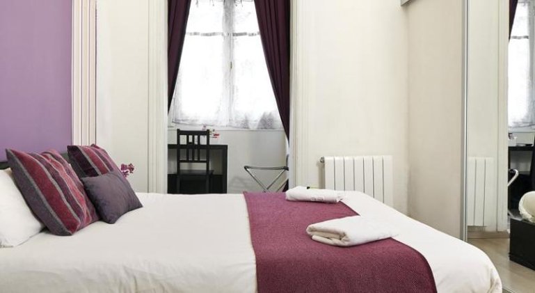 DOUBLE SUPERIOR Room