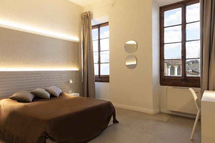 SUITE CAPACITY 6 THREE BEDROOM Room
