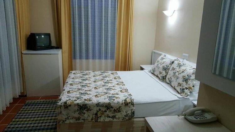 DOUBLE STANDARD Room