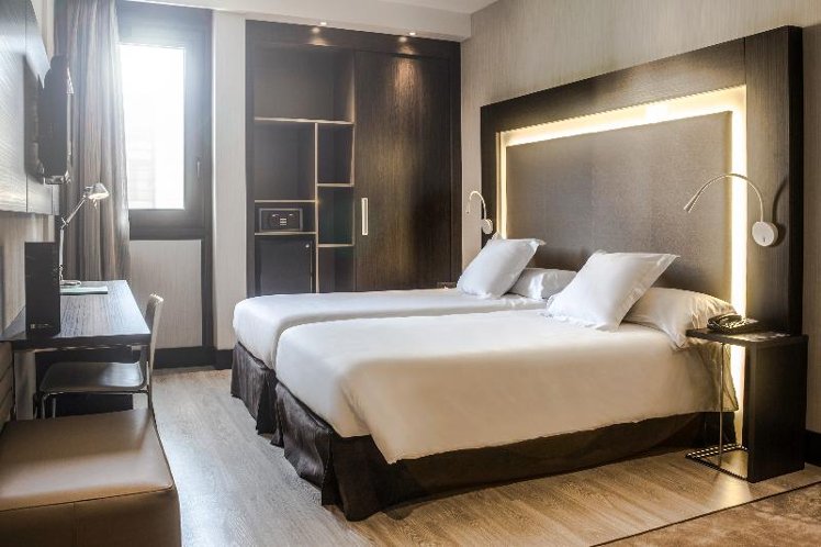 TWIN STANDARD Room