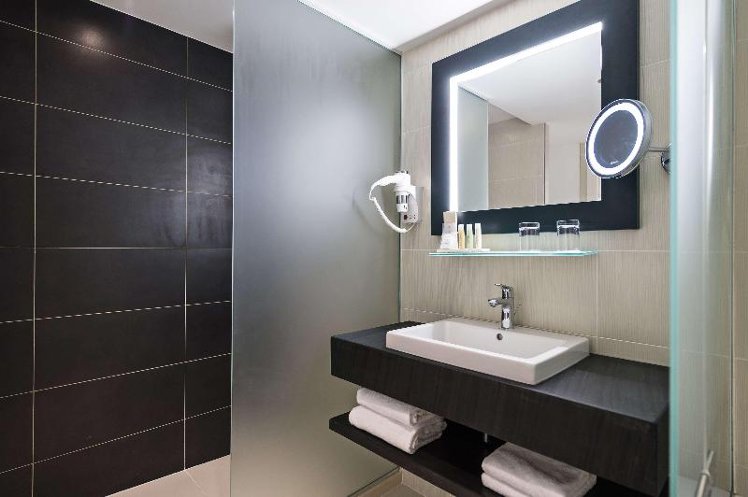 DOUBLE SUPERIOR Room
