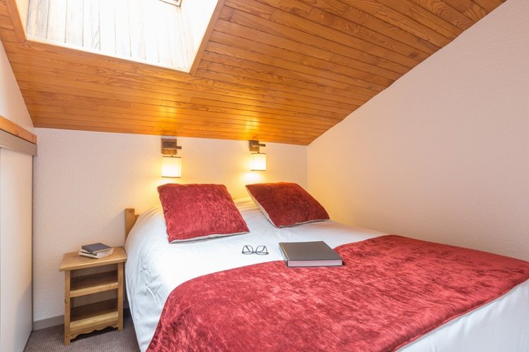APARTMENT CAPACITY 6 Room