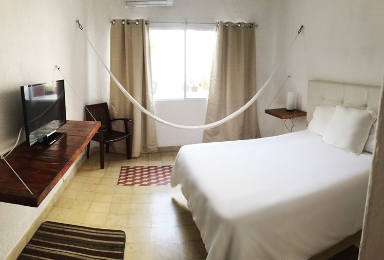 DOUBLE QUEEN SIZE BED Room