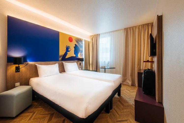 TWIN STANDARD Room