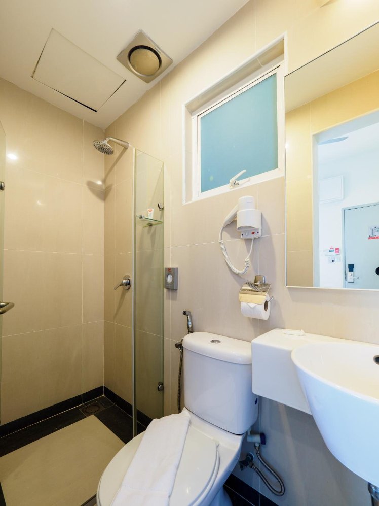 Tune Hotel KLIA Aeropolis, Airport Hotel