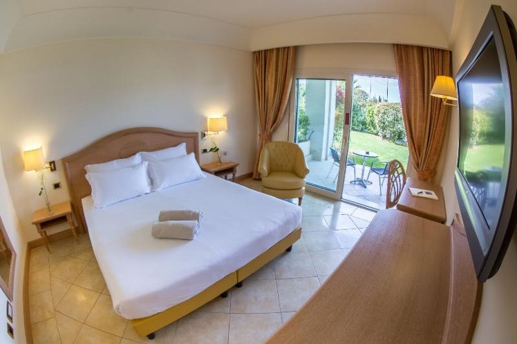 DOUBLE COMFORT Room