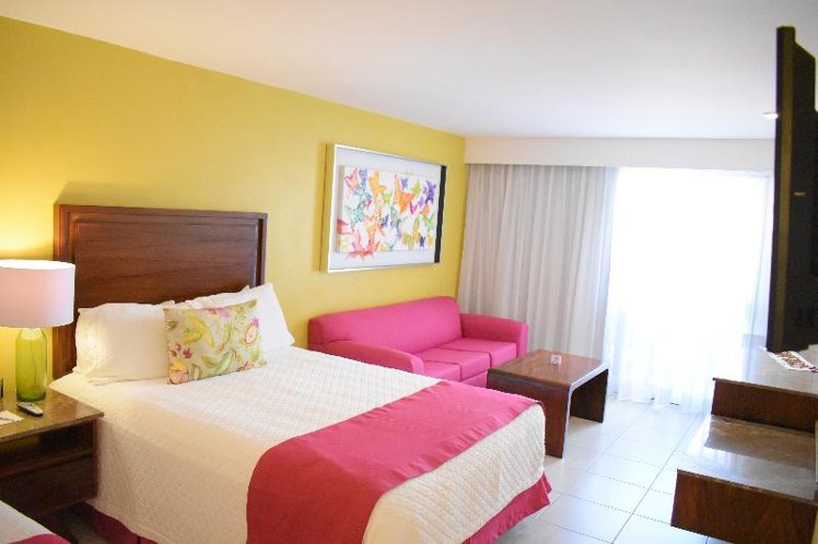 SINGLE STANDARD Room