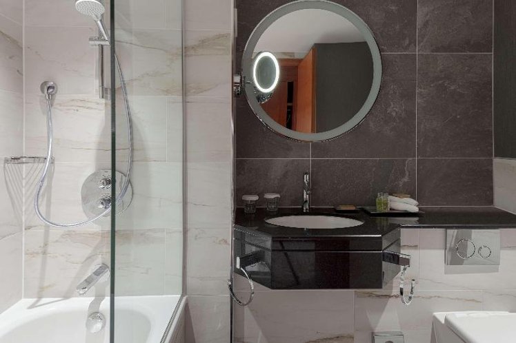 TWIN DELUXE WITH VIEWS Room