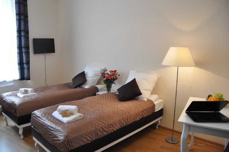 TWIN STANDARD Room