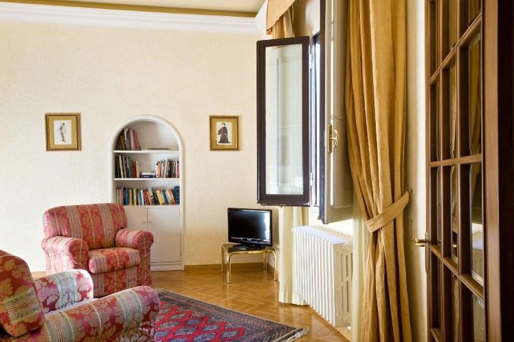 SUITE RIVER VIEW Room
