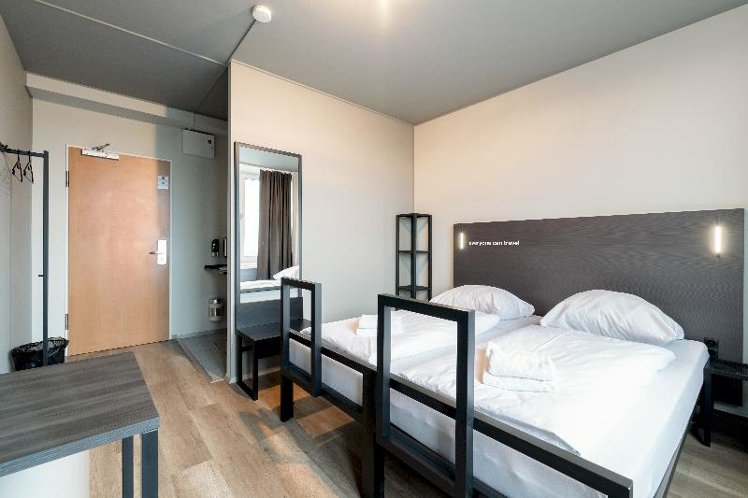 TWIN STANDARD Room