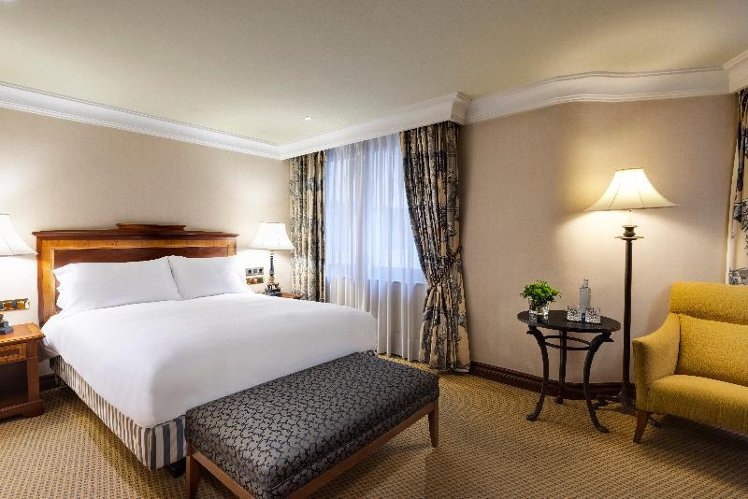 DOUBLE CLUB PREMIUM Room