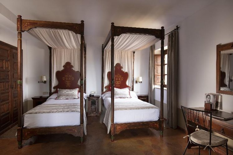 DOUBLE SUPERIOR Room