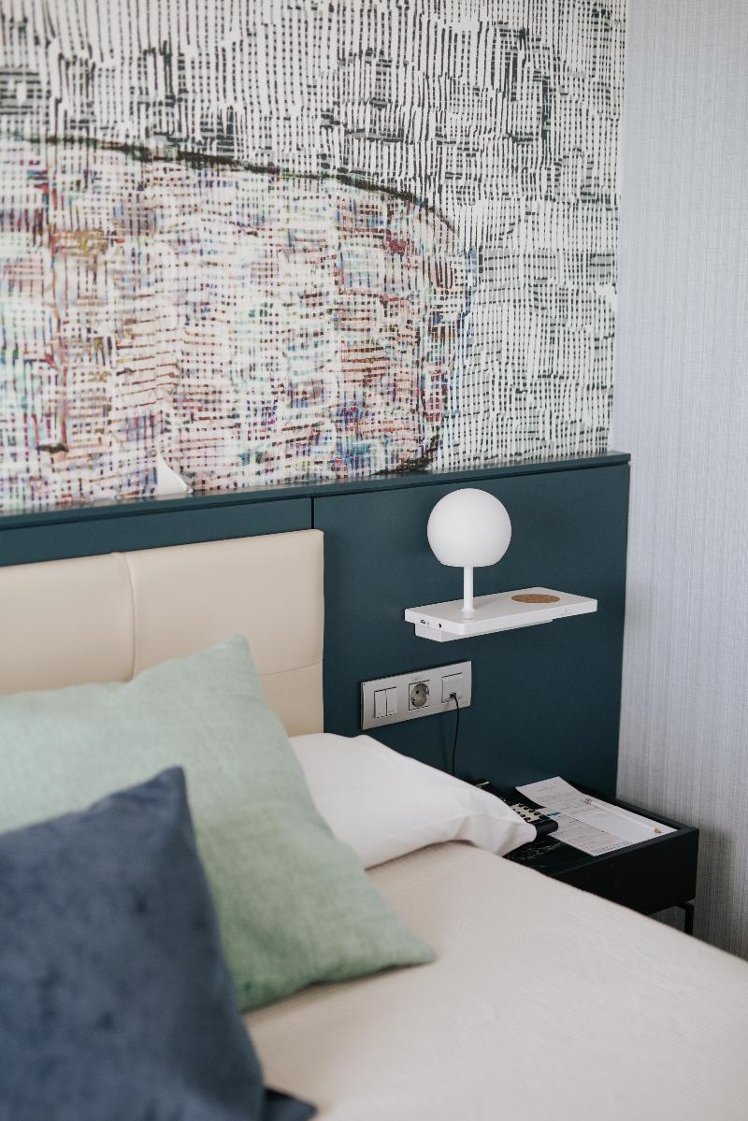 DOUBLE STANDARD Room