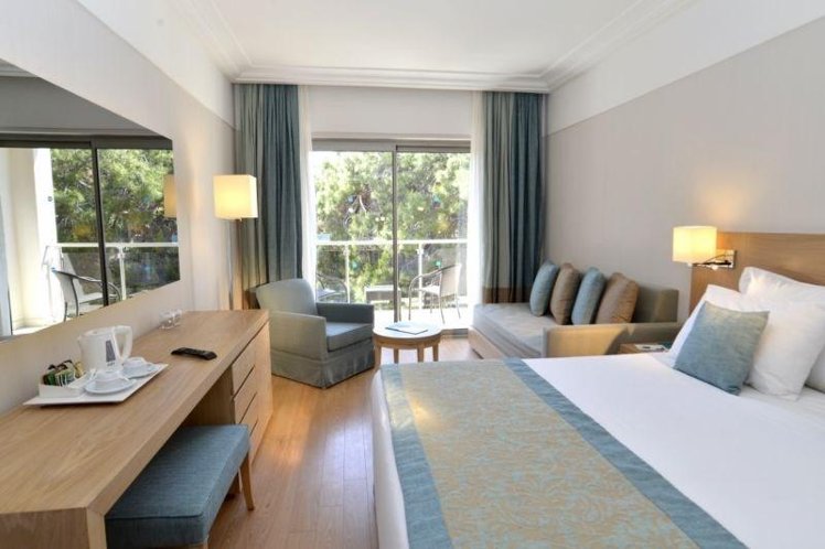 DOUBLE STANDARD Room