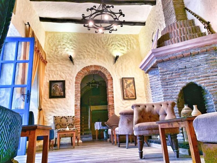 Bar