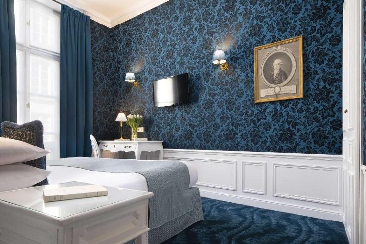 TWIN DELUXE Room