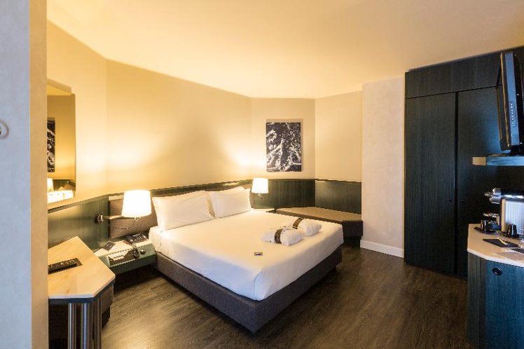 The Nicolaus Hotel Bari
