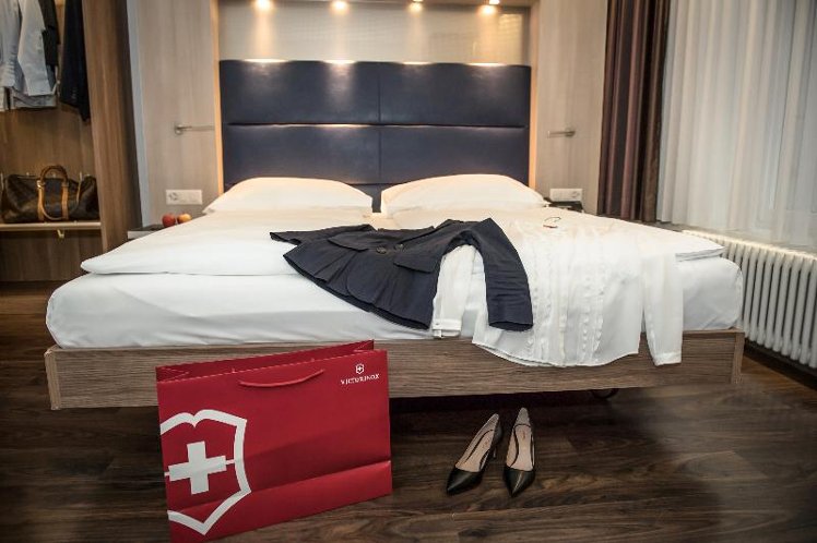 DOUBLE STANDARD Room