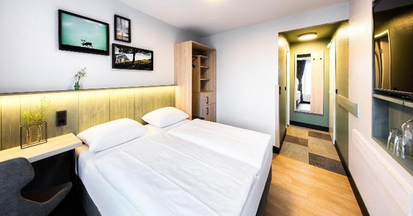 TWIN STANDARD Room