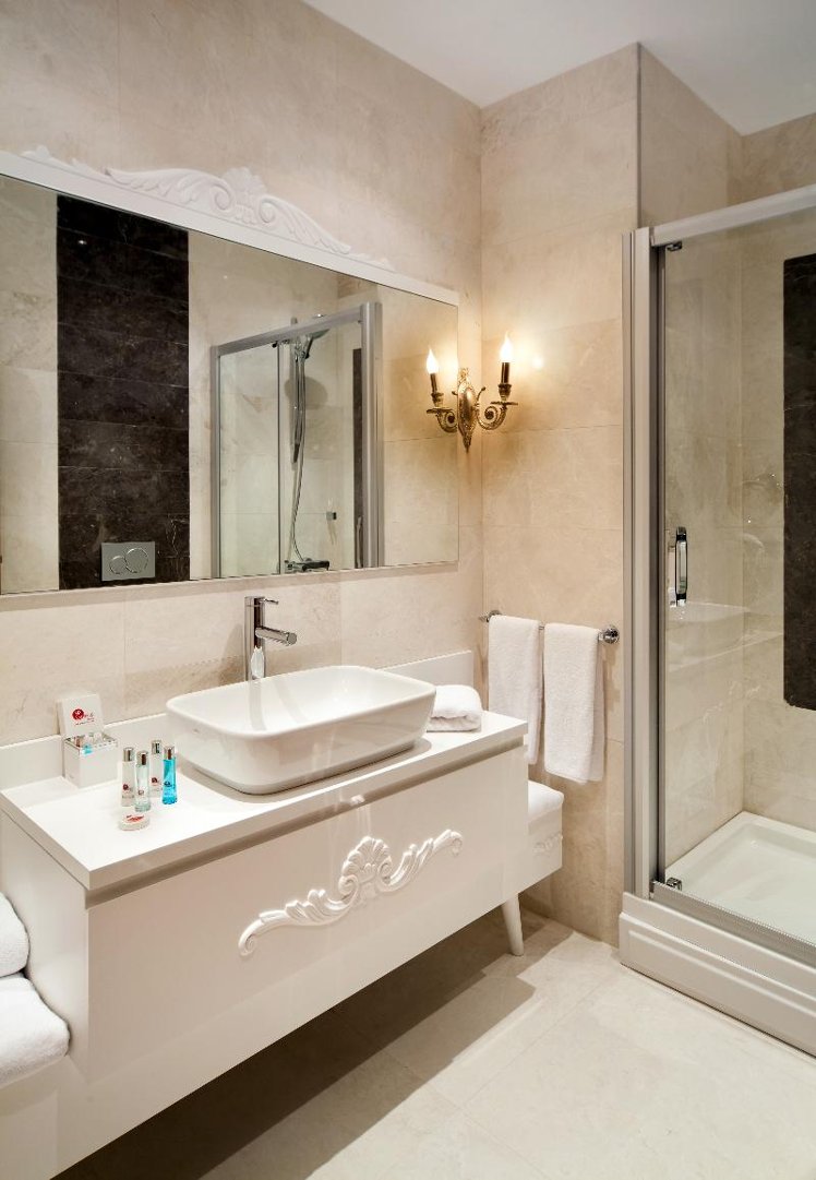 TWIN SUPERIOR Room